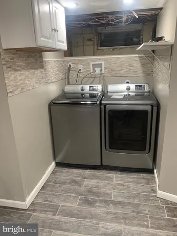 $2,500 | 405 W Circle, Bristol, PA 19007