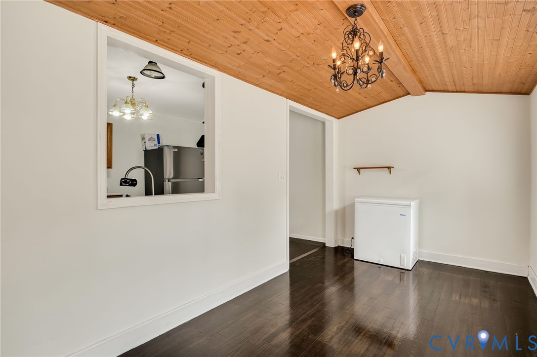 2876 Doctors Road Louisa, VA 23093 - Photo 16 of 36 a view of a livingroom with wooden floor
