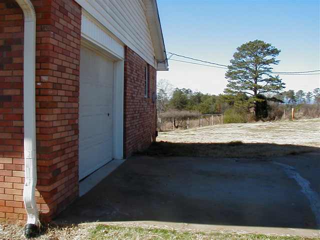 431 Latham Road, Unit AUCTION Easley, SC 29640 - Photo 3 of 16 Gallery Image 3