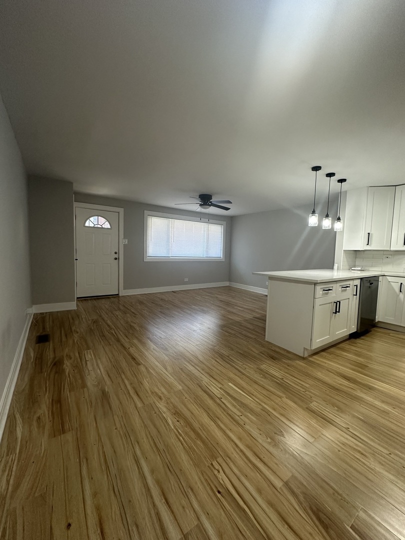 6329 South Racine Avenue Chicago, IL 60636 - Photo 7 of 12 Gallery Image 7