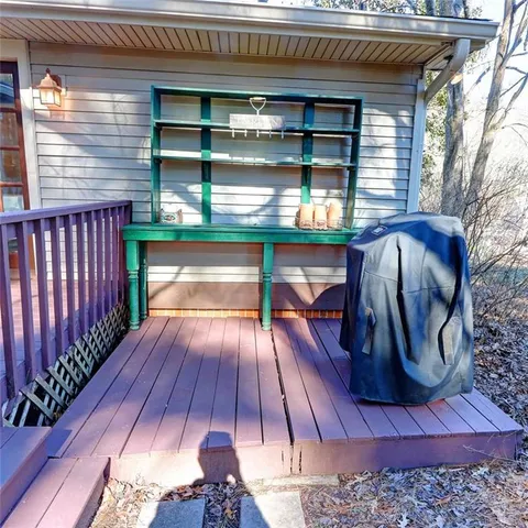 a view of a back yard of the house