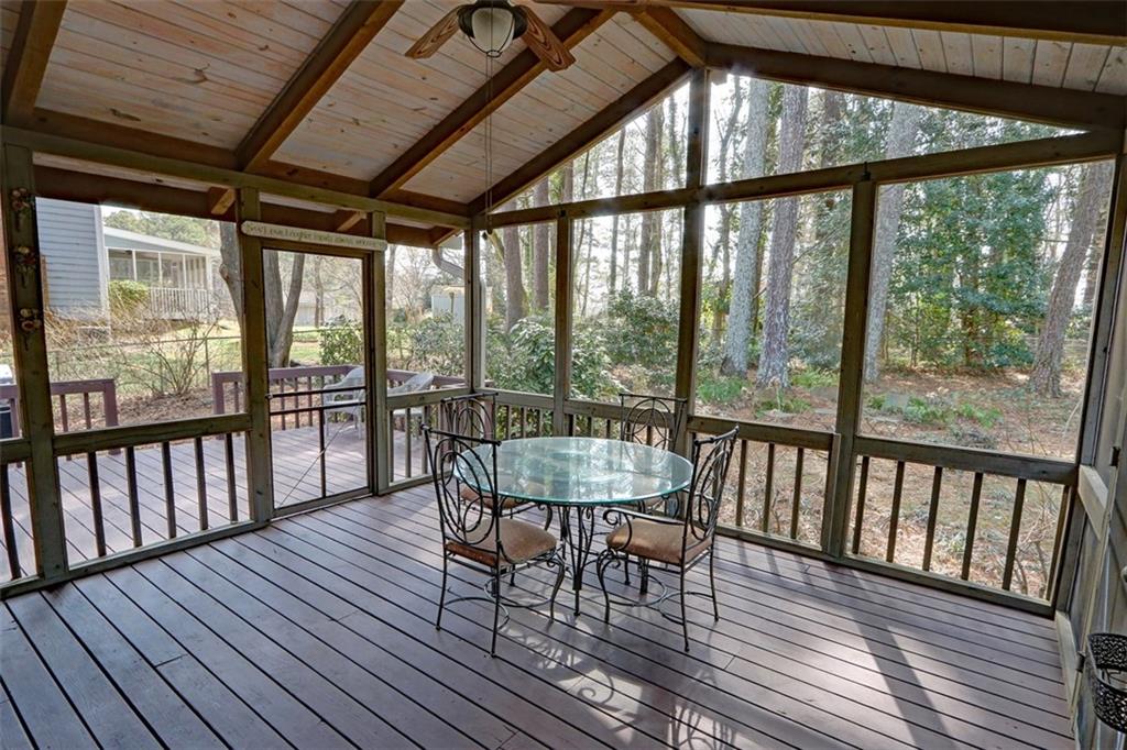 253 Newport Road Southwest Lilburn, GA 30047 - Photo 4 of 40