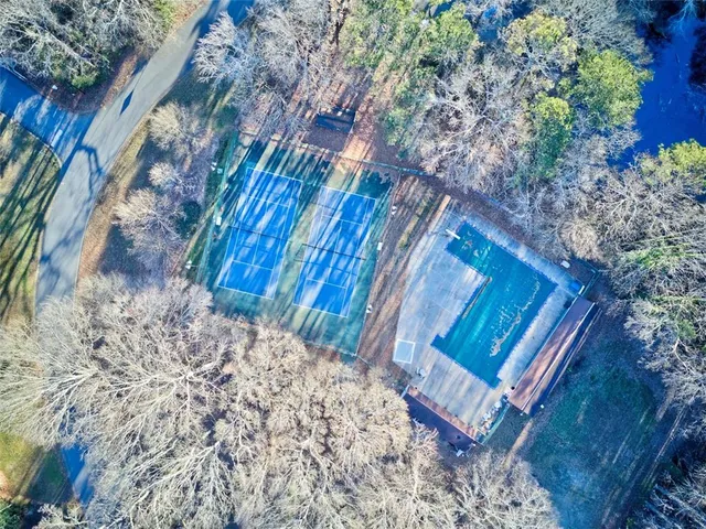 a view of a yard with an outdoor space