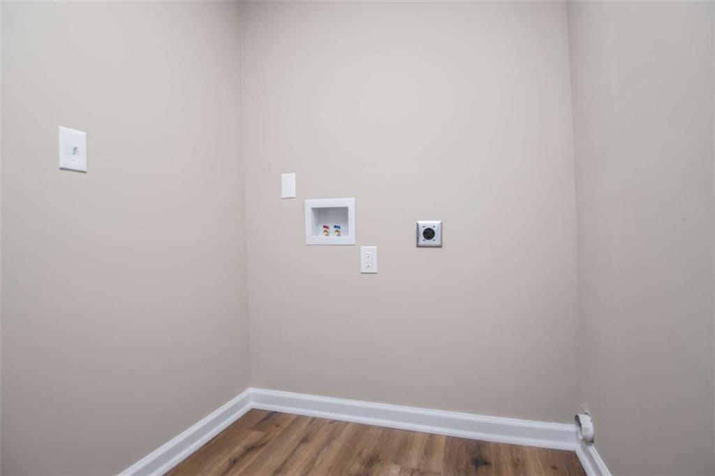 757 North Burnt Hickory Road Douglasville, GA 30134 - Photo 40 of 51 a view of a small space