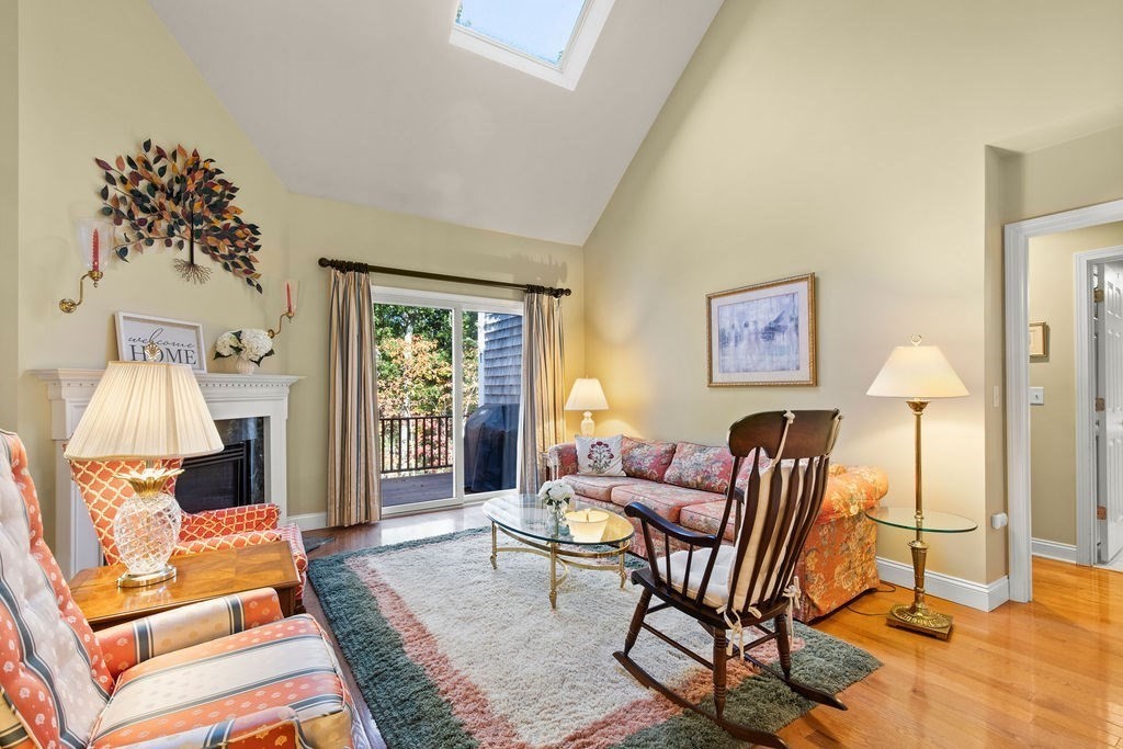 44 Stratford Ridge, Unit 44 Mashpee, MA 02649 - Photo 8 of 40 a living room with furniture and a window