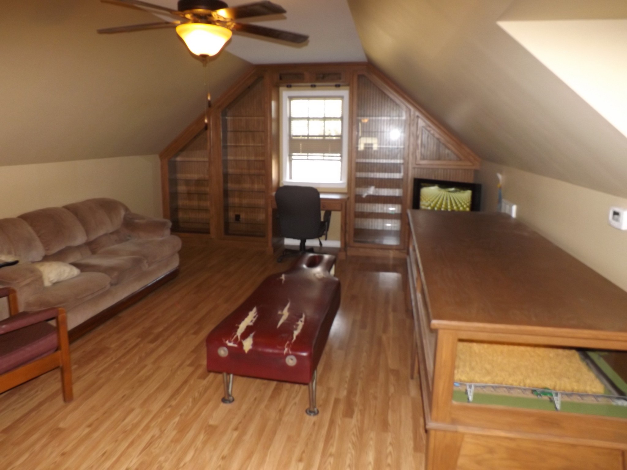 2591 Briar Patch Road Prospect, TN 38477 - Photo 23 of 48 a living room with furniture and a large window