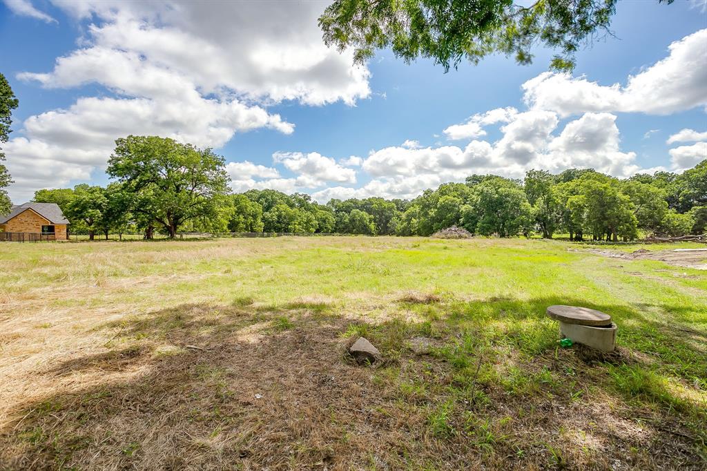 301 Dixon Road Aledo, TX 76008 - Photo 16 of 25