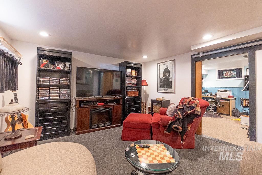 702 Opal Street Boise, ID 83705 - Photo 23 of 47