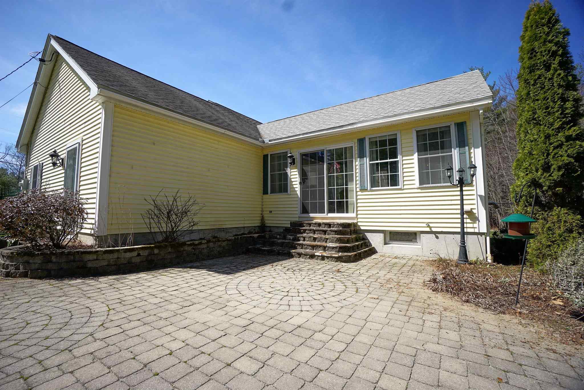 159 Parker Road New Boston, NH 03070 - Photo 34 of 40