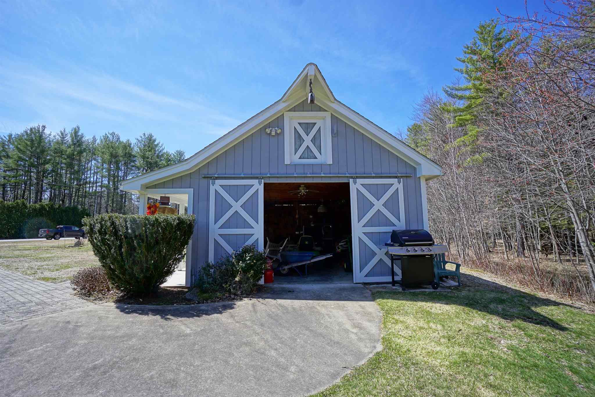 159 Parker Road New Boston, NH 03070 - Photo 36 of 40