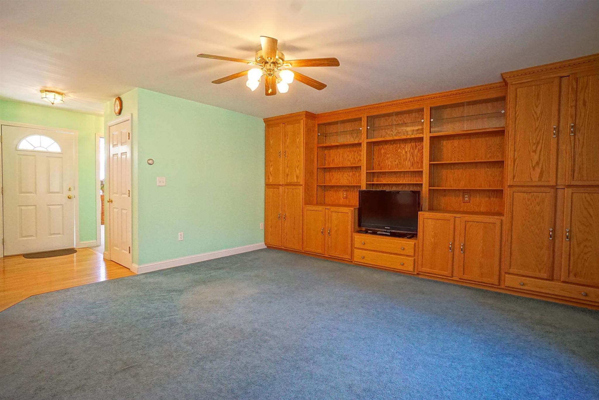 159 Parker Road New Boston, NH 03070 - Photo 10 of 40