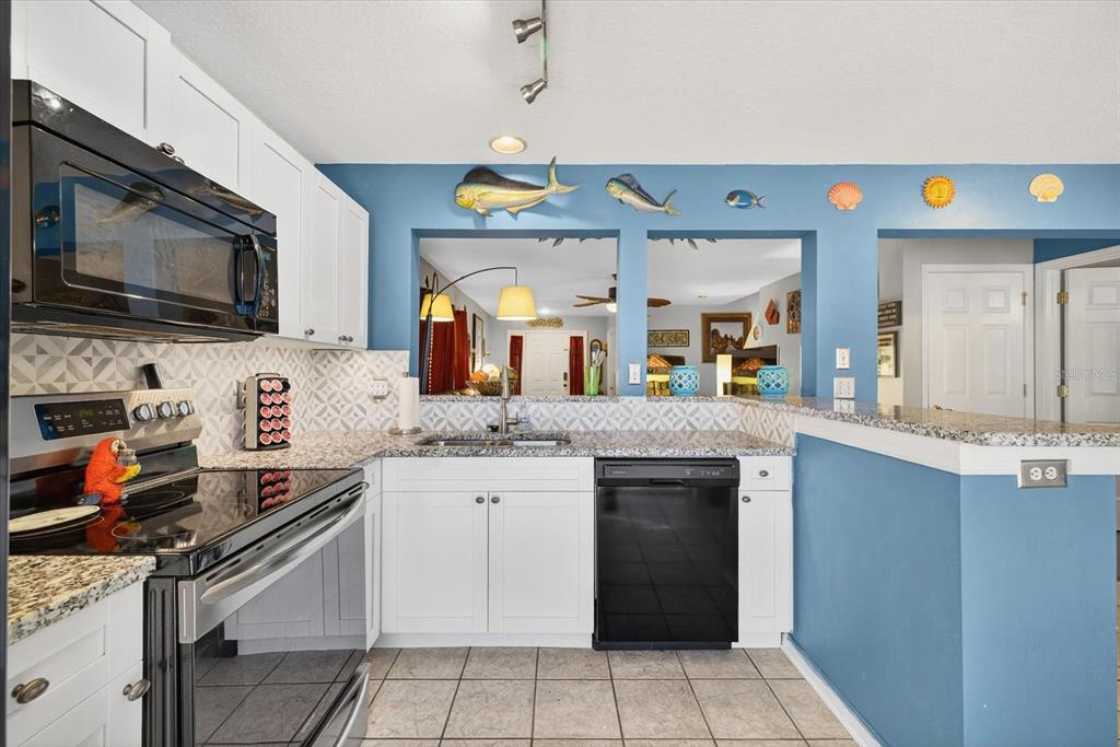 8459 Hawbuck Street Trinity, FL 34655 - Photo 2 of 21