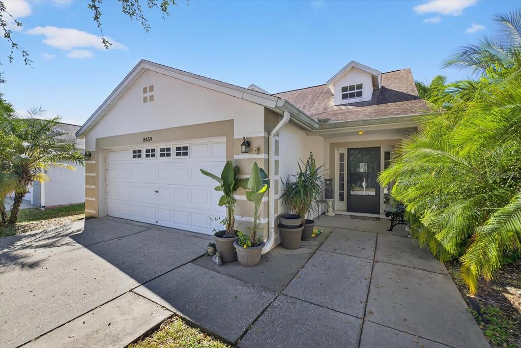 8459 Hawbuck Street Trinity, FL 34655 - Photo 5 of 21