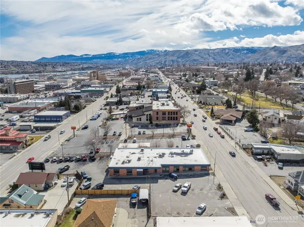 $6,636 | 325 North Chelan Avenue, Unit A, Wenatchee, WA 98801