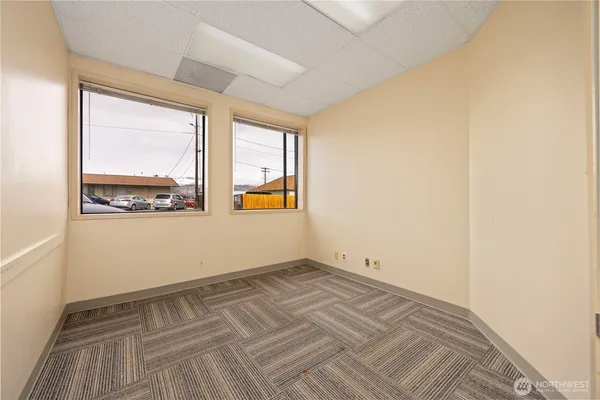 $6,636 | 325 North Chelan Avenue, Unit A, Wenatchee, WA 98801