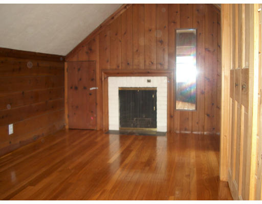 84 Fordham Road Newton, MA 02465 - Photo 4 of 6
