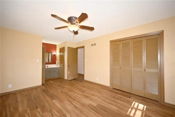 $325,000 | 8510 North 9th Highway, Parkville, MO 64152