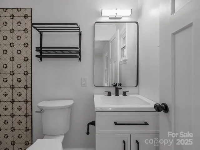 $338,000 | 815 Peniel Road, Columbus, NC 28722