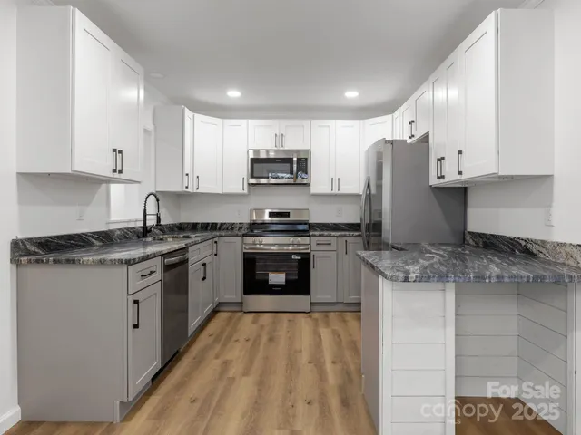 $338,000 | 815 Peniel Road, Columbus, NC 28722