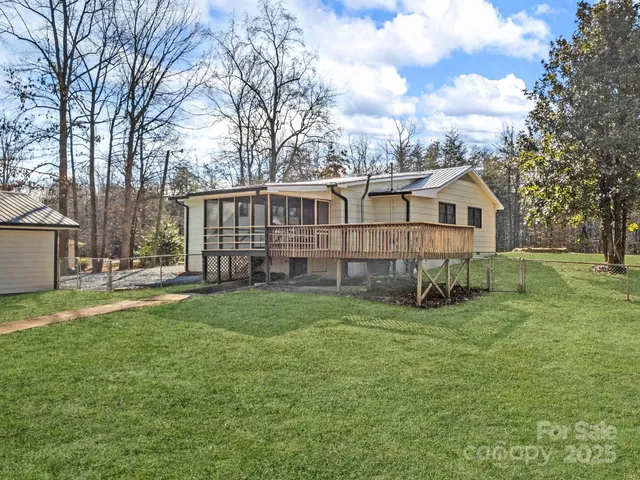 $338,000 | 815 Peniel Road, Columbus, NC 28722