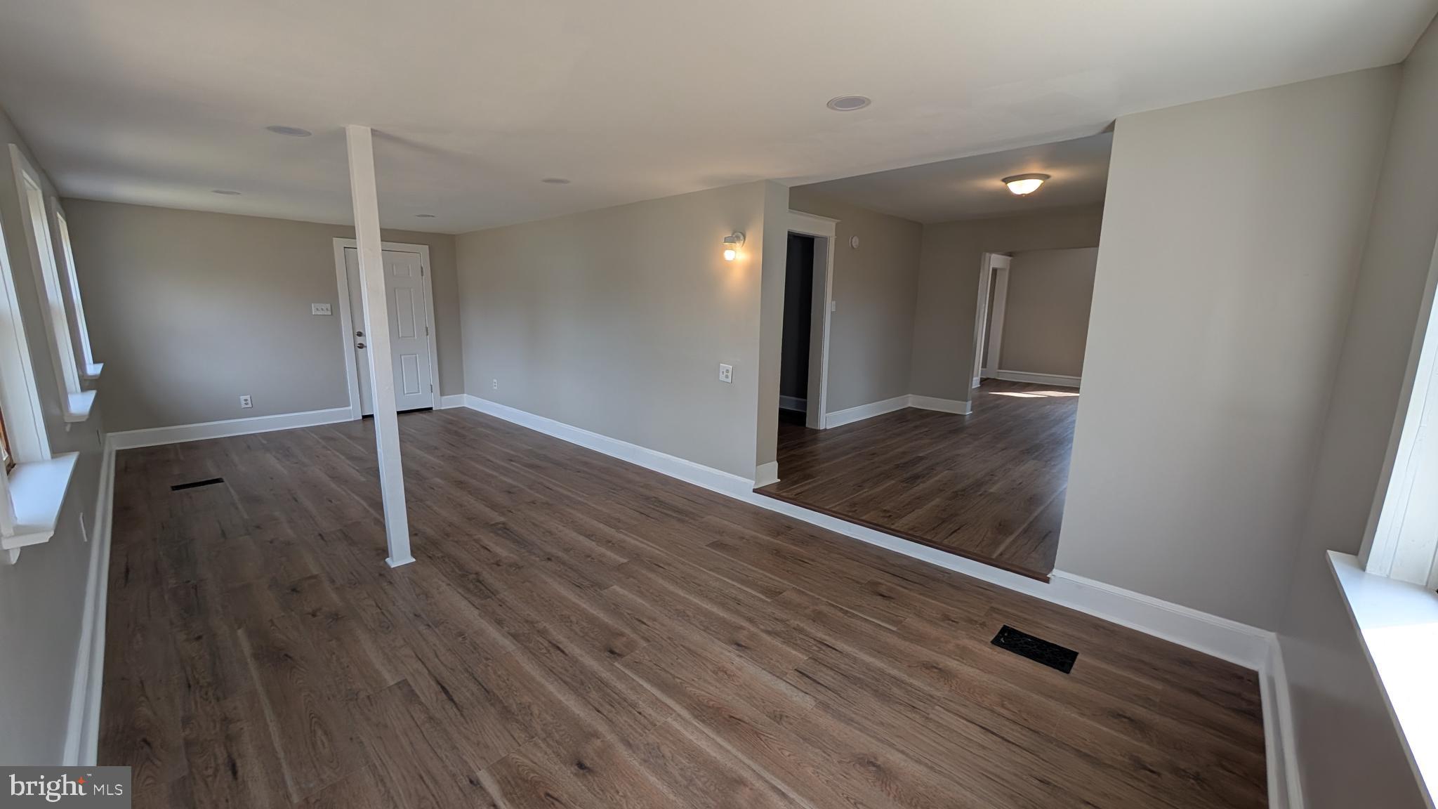 4 Boraten Road Royersford, PA 19468 - Photo 3 of 38