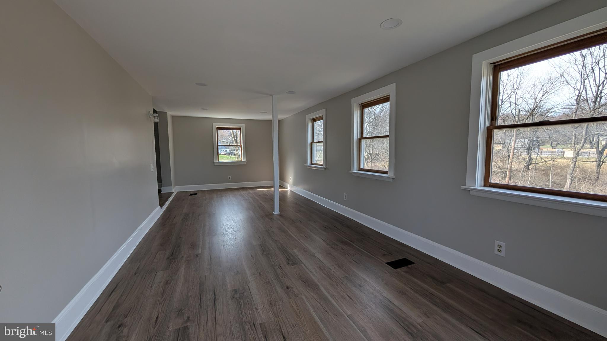 4 Boraten Road Royersford, PA 19468 - Photo 4 of 38