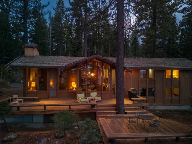 a view of outdoor space yard and patio