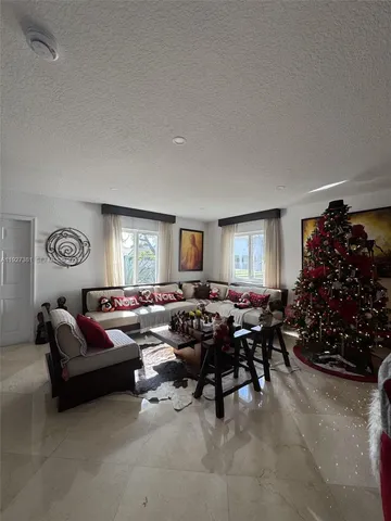 $6,900 | 10973 Northwest 53rd Lane, Doral, FL 33178