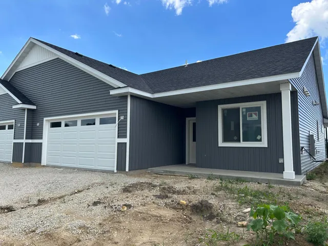 $349,800 | 5519 Sundown Place Northwest, Rochester, MN 55901