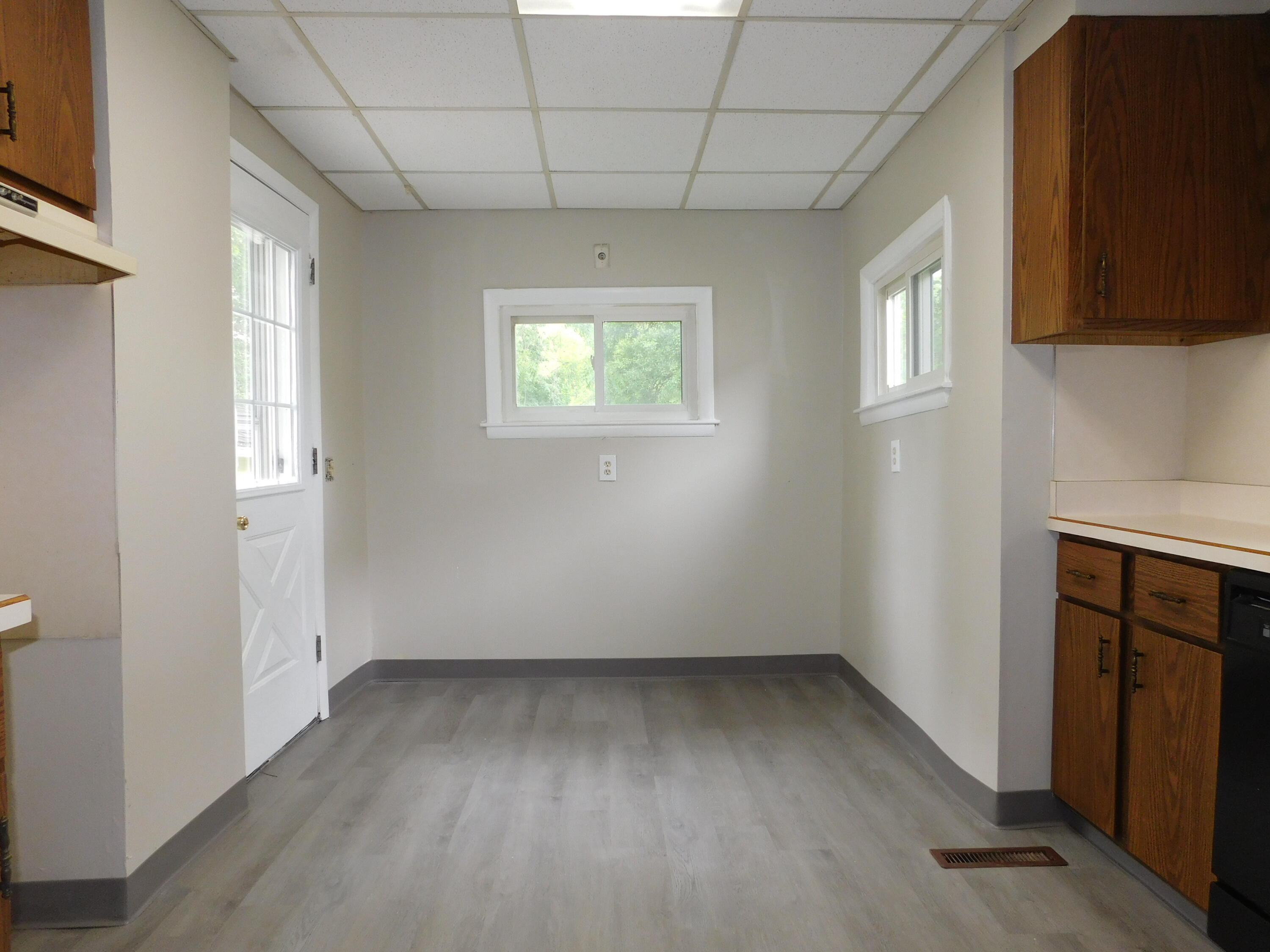 1238 3rd Street Jackson, MI 49203 - Photo 11 of 31 DSCN8894