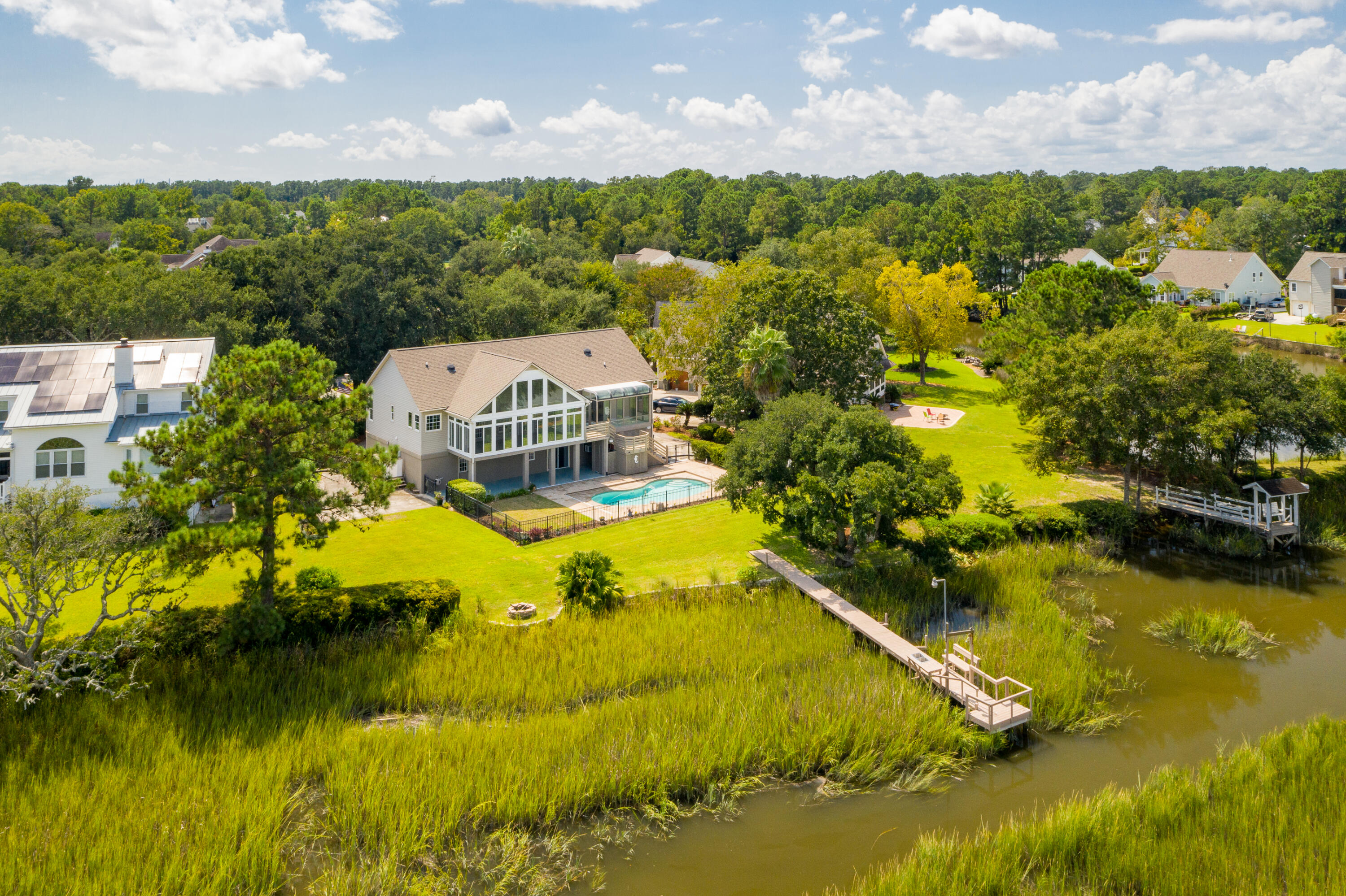 313 Jamesbury Road Charleston, SC 29492 - Photo 2 of 46 313 Jamesbury Road
