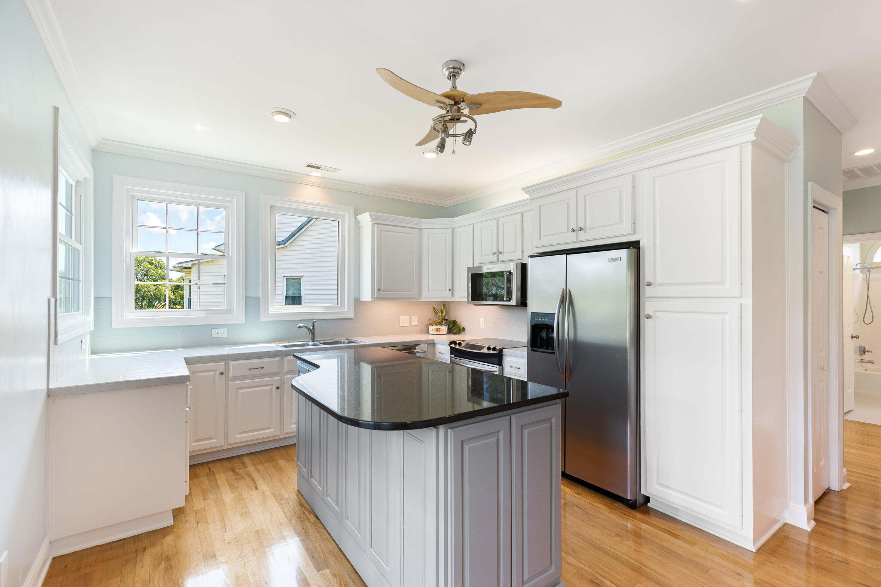 313 Jamesbury Road Charleston, SC 29492 - Photo 9 of 46 Great kitchen with views of the creek