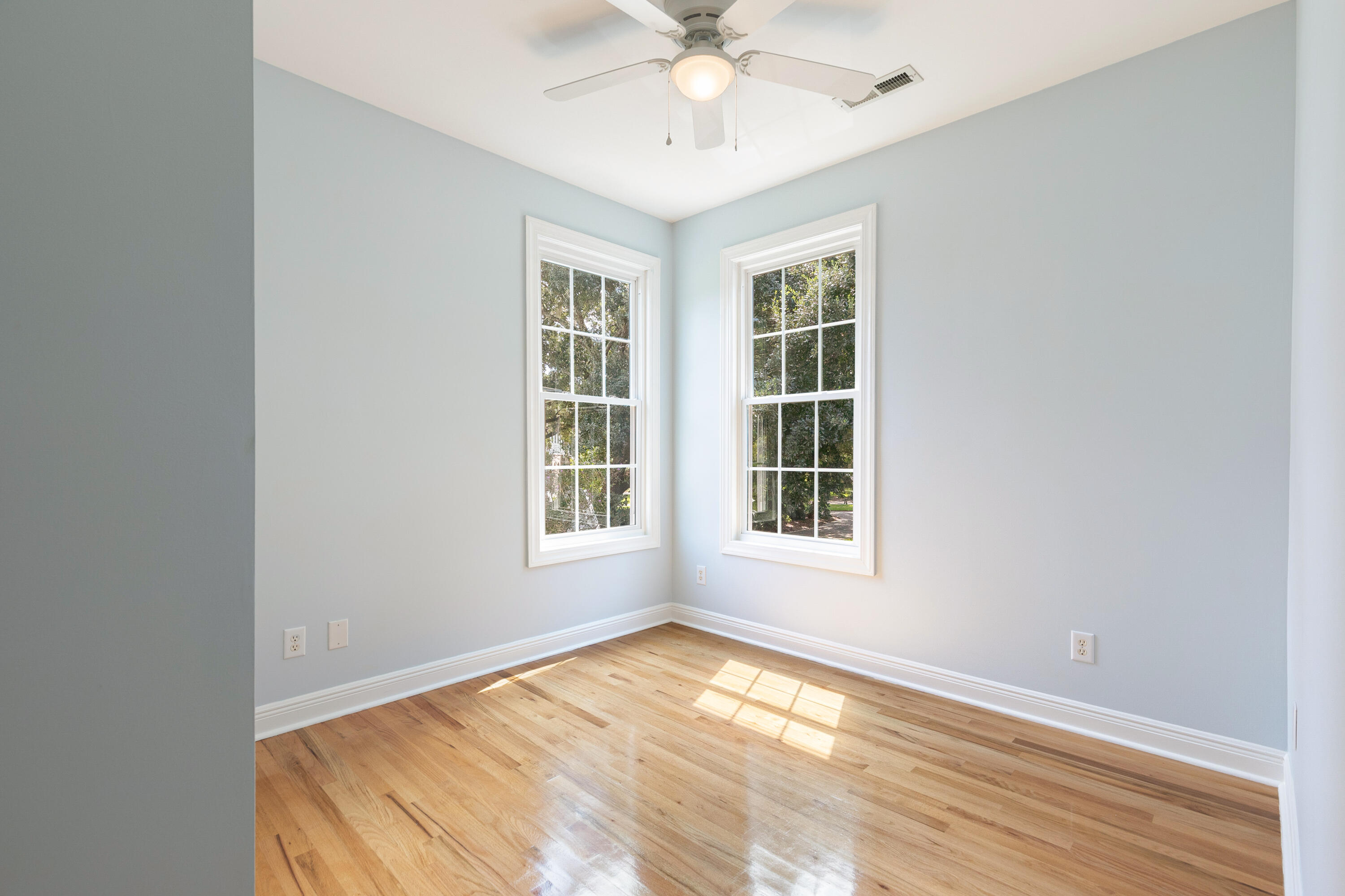 313 Jamesbury Road Charleston, SC 29492 - Photo 17 of 46 3rd bedroom