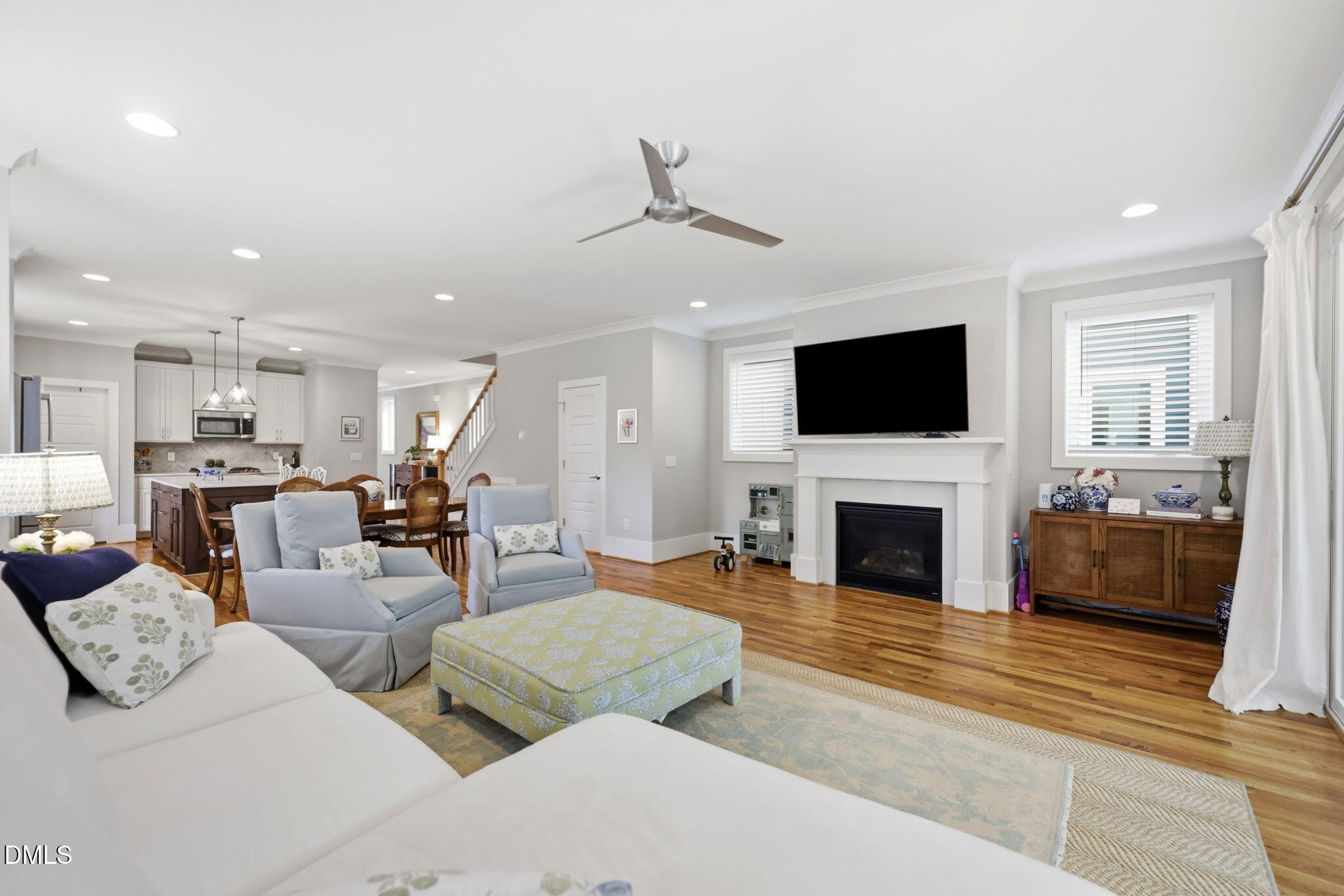 413 Heather Drive Raleigh, NC 27606 - Photo 14 of 31 39-web-or-mls-IMG_9270