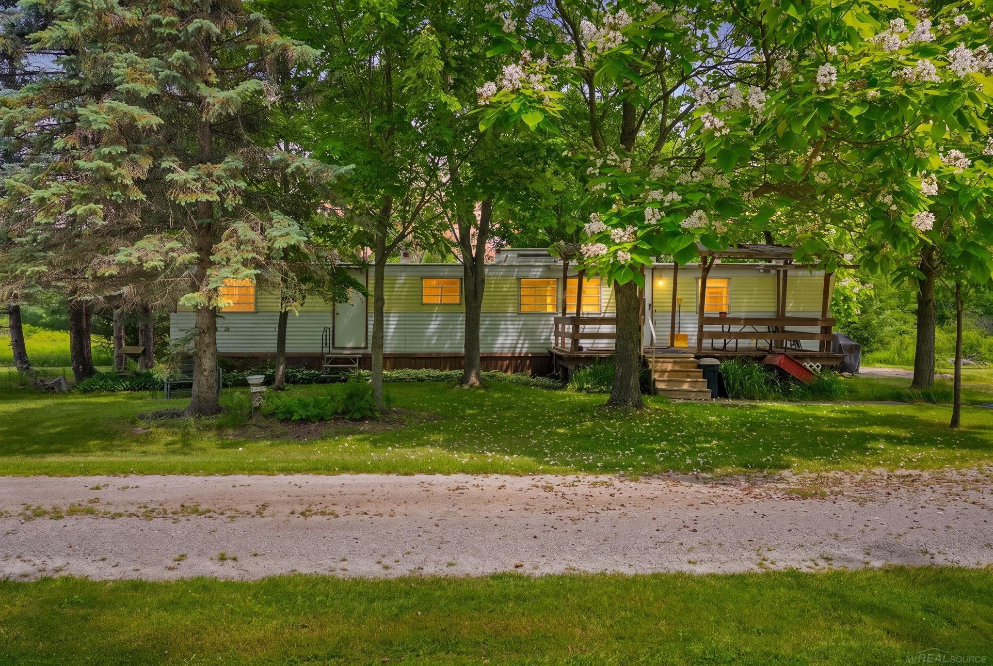 5723 Wildcat Road Croswell, MI 48422 - Photo 1 of 25 50213465-03815ccf-20db-442a-b583-111608c40658.JPG