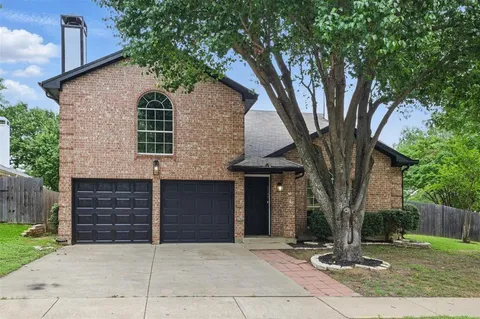 $389,900 | 5147 Ivycrest Trail, Arlington, TX 76017