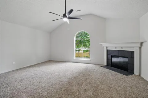 $389,900 | 5147 Ivycrest Trail, Arlington, TX 76017