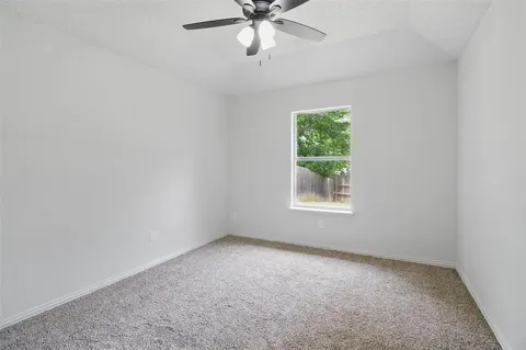 $389,900 | 5147 Ivycrest Trail, Arlington, TX 76017