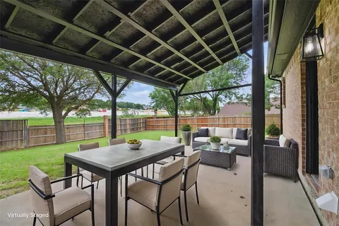 $389,900 | 5147 Ivycrest Trail, Arlington, TX 76017