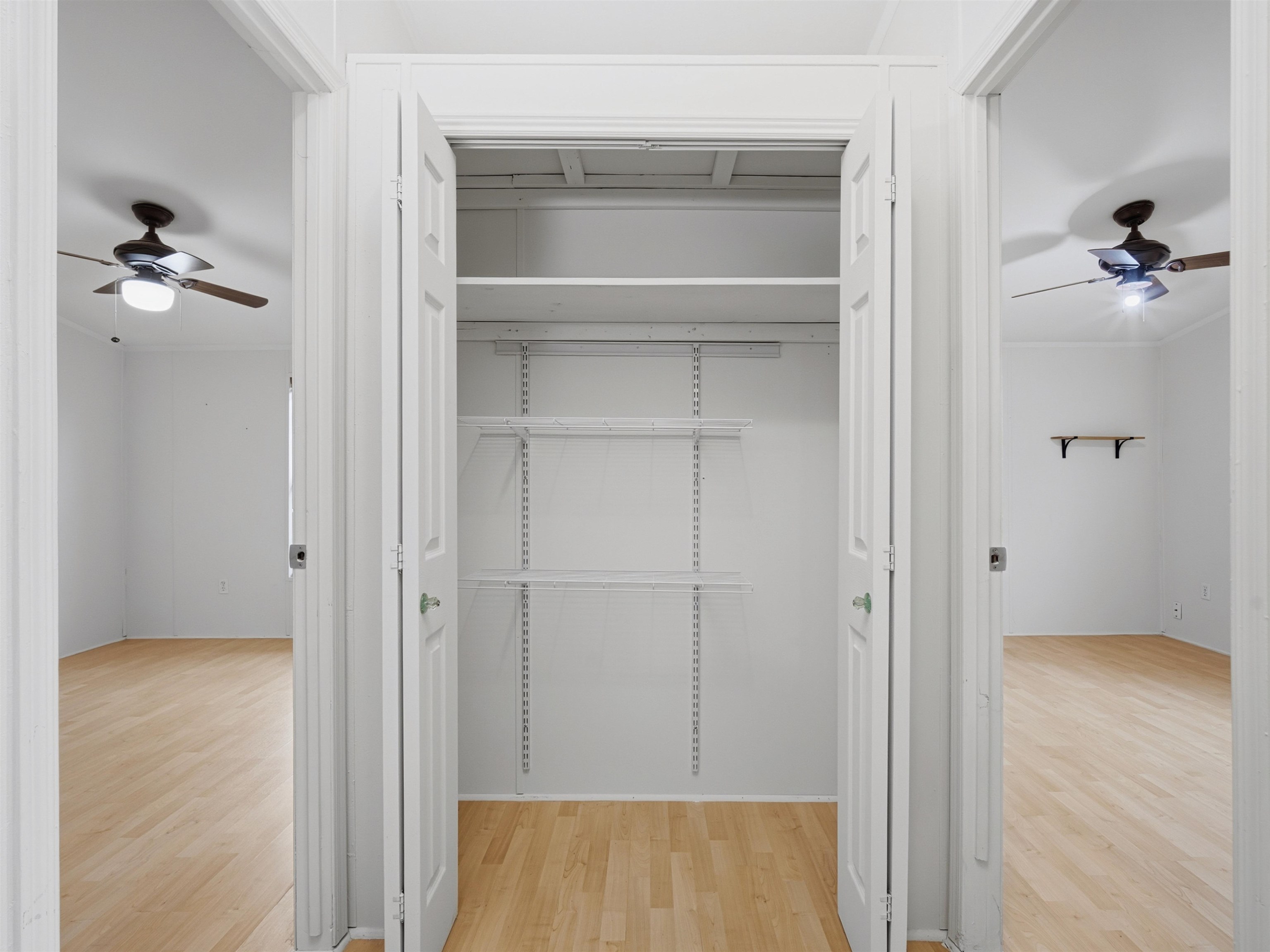 435 32 Road, Unit 832 Clifton, CO 81520 - Photo 20 of 25 a view of a hallway with wooden floor