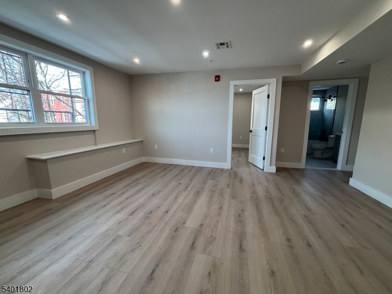 136 Elm Street, Unit 202 Newark, NJ 07105 - Photo 3 of 8