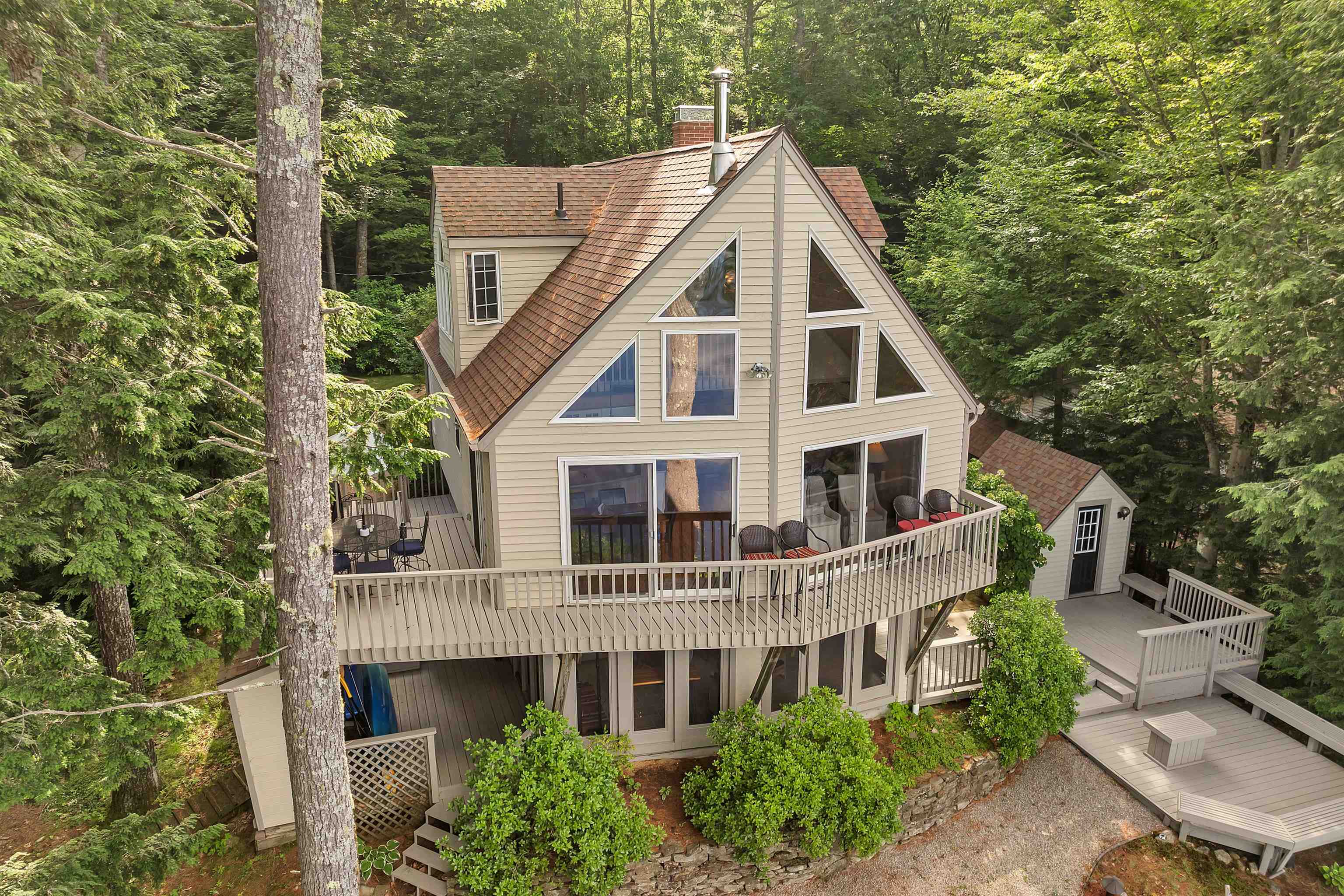 100 Hillcroft Road Laconia, NH 03246 - Photo 3 of 43 Gallery Image 3