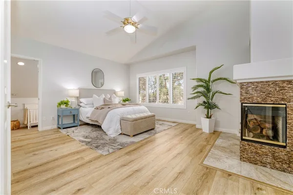 $1,150,000 | 23609 Wilmington Court, Valencia, CA 91354