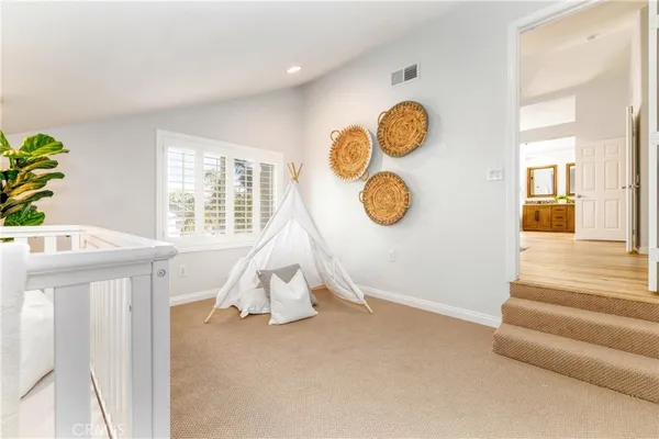 $1,150,000 | 23609 Wilmington Court, Valencia, CA 91354