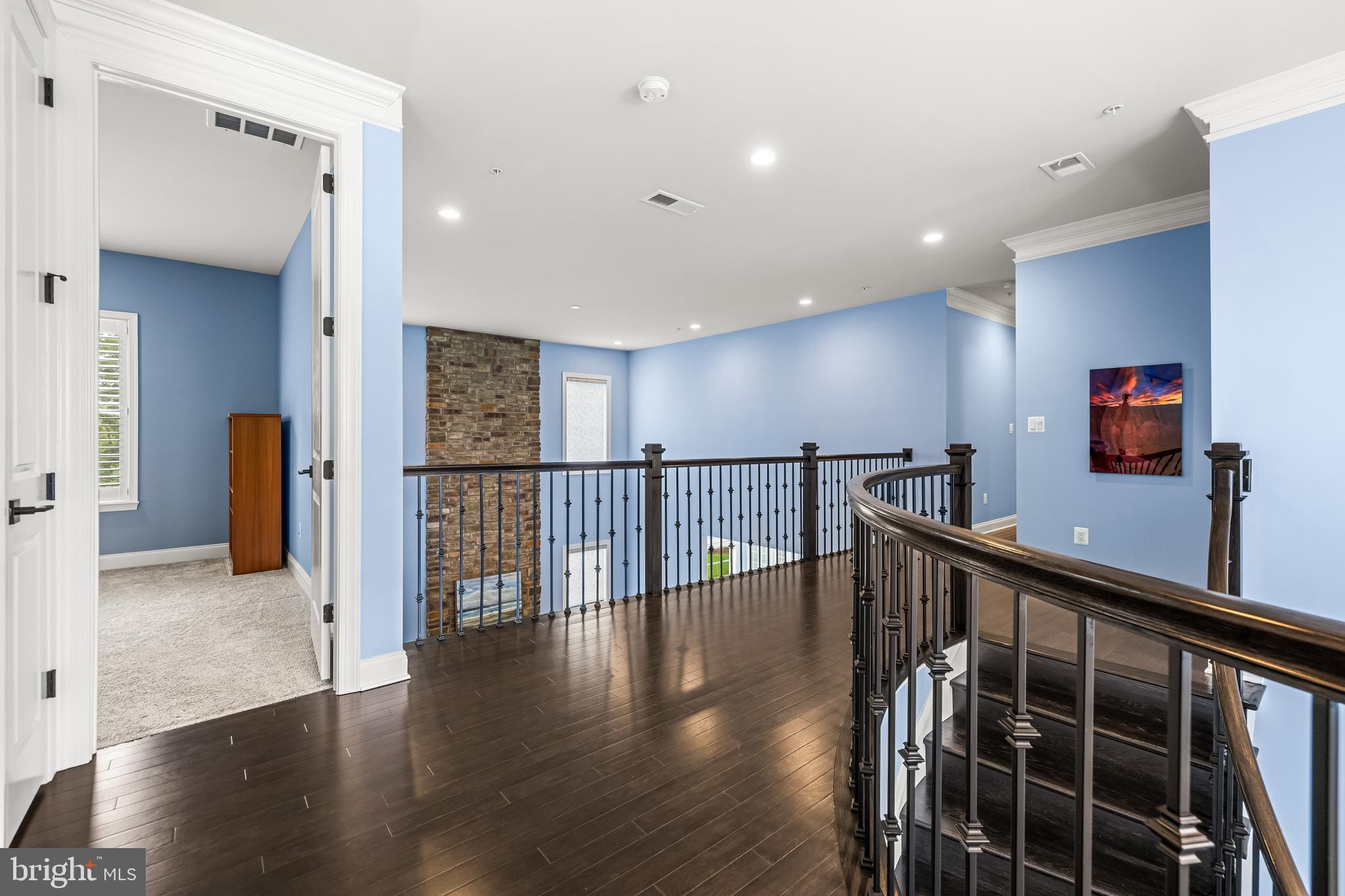 14309 Oak Meadow Road Baldwin, MD 21013 - Photo 46 of 102 a view of entryway with wooden floor