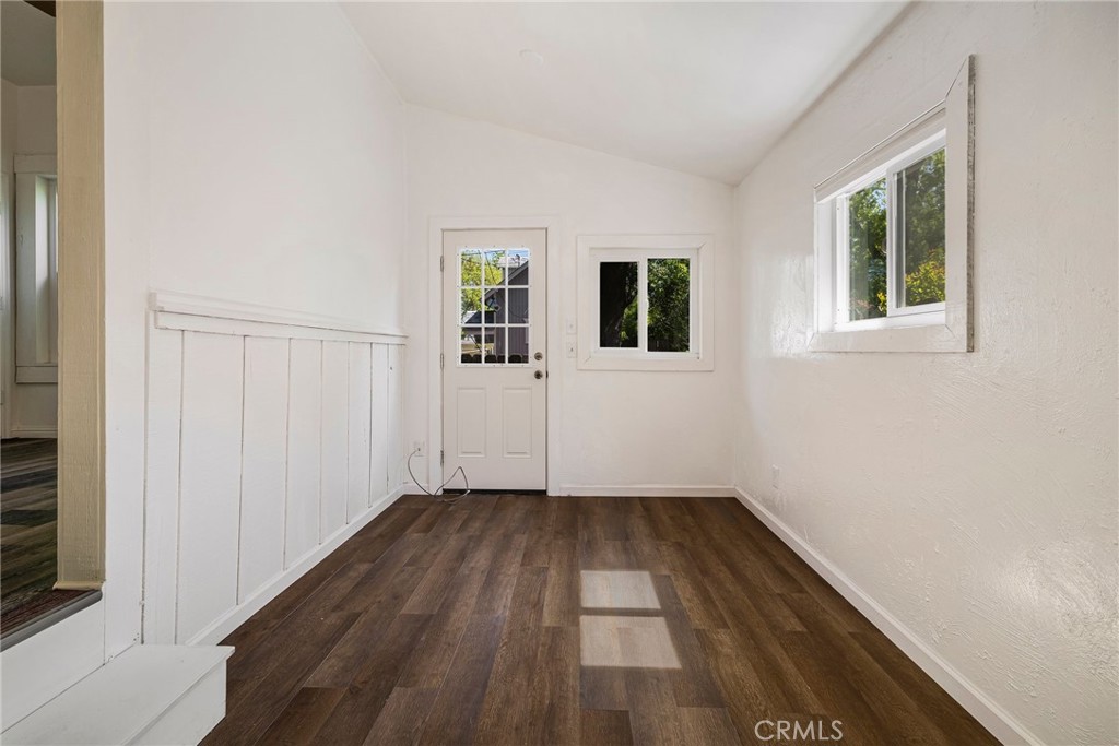 1617 Hemlock Street Chico, CA 95928 - Photo 27 of 60 an empty room with windows