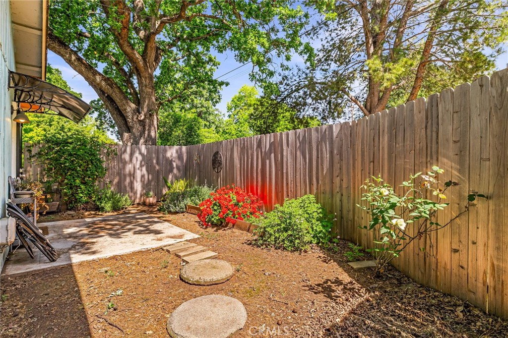 1617 Hemlock Street Chico, CA 95928 - Photo 48 of 60