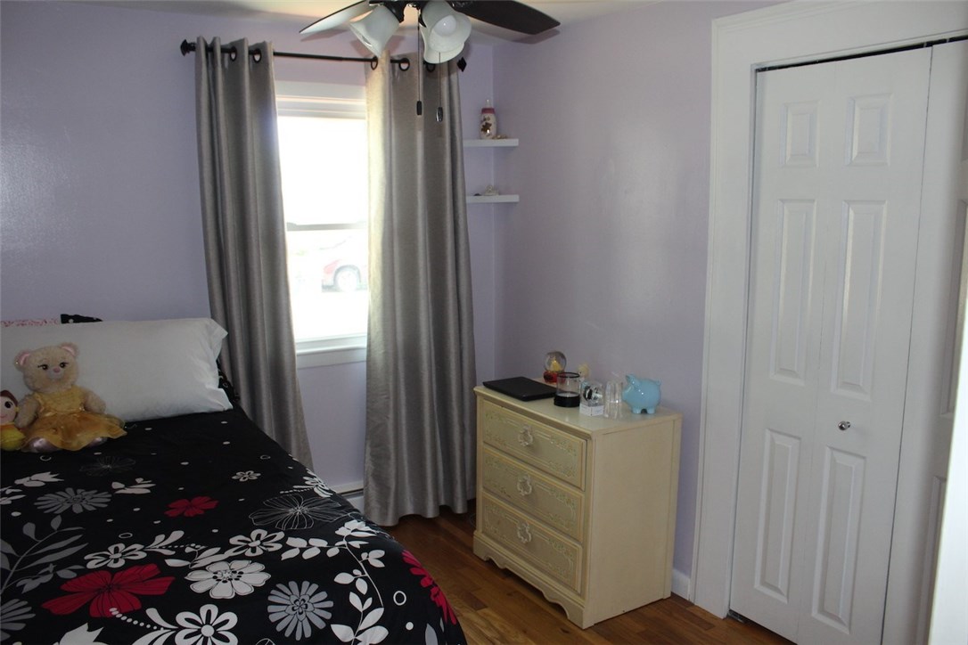 47 Crocus Street Warwick, RI 02886 - Photo 12 of 21 Gallery Image 12