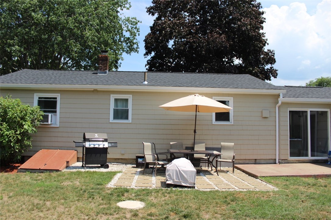 47 Crocus Street Warwick, RI 02886 - Photo 21 of 21 Gallery Image 21