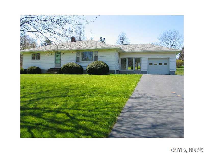 343 Cemetery Road Oswego, NY 13126 - Photo 1 of 1 Exterior Front.